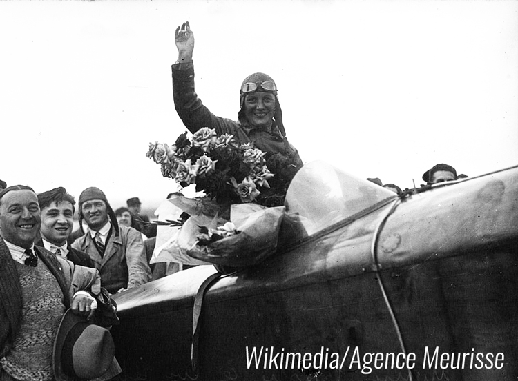 French aviator Maryse Bastié